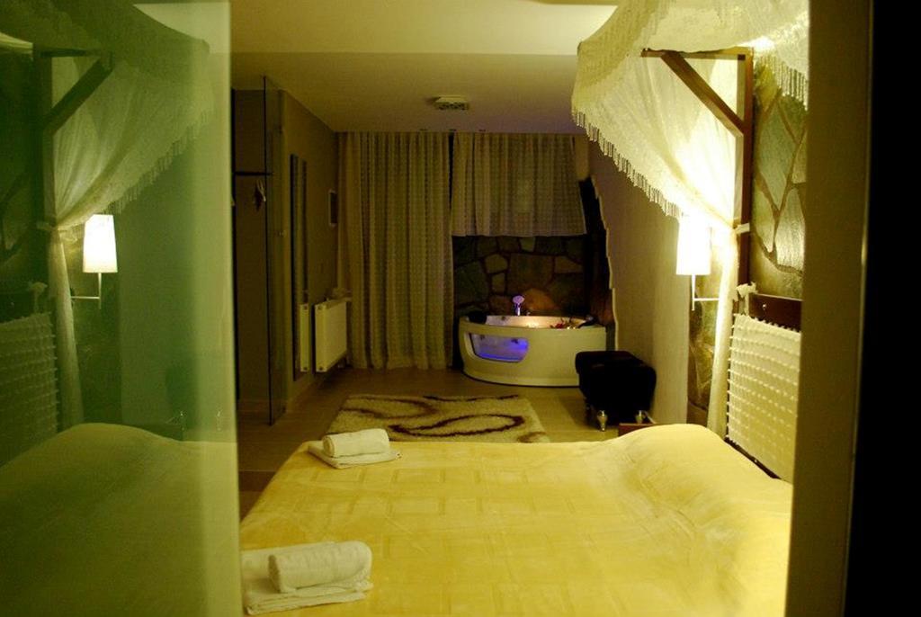 Hotel Konaki Arnaia Eksteriør billede